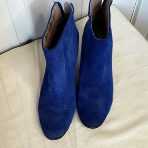 Blue suede bootie by Vince Camuto